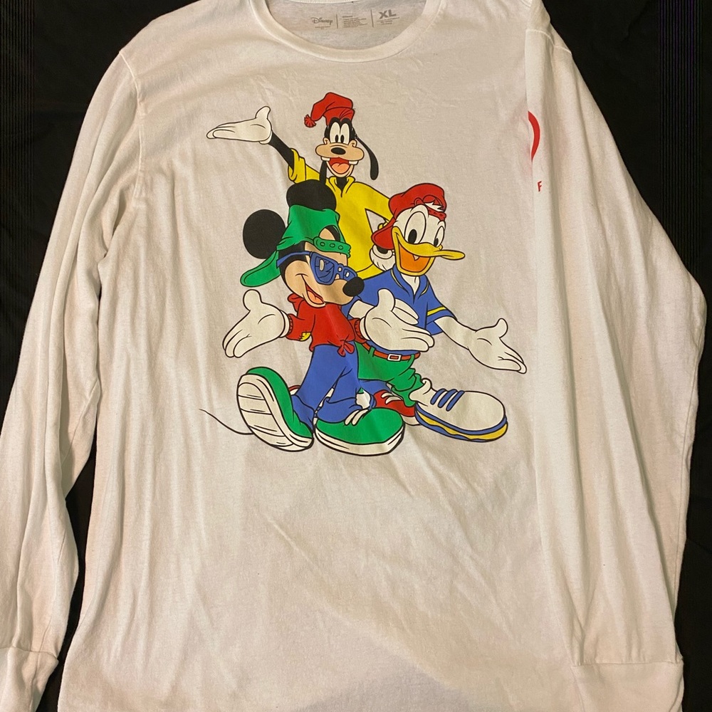 Disney collection long sleeve shirt by Neff